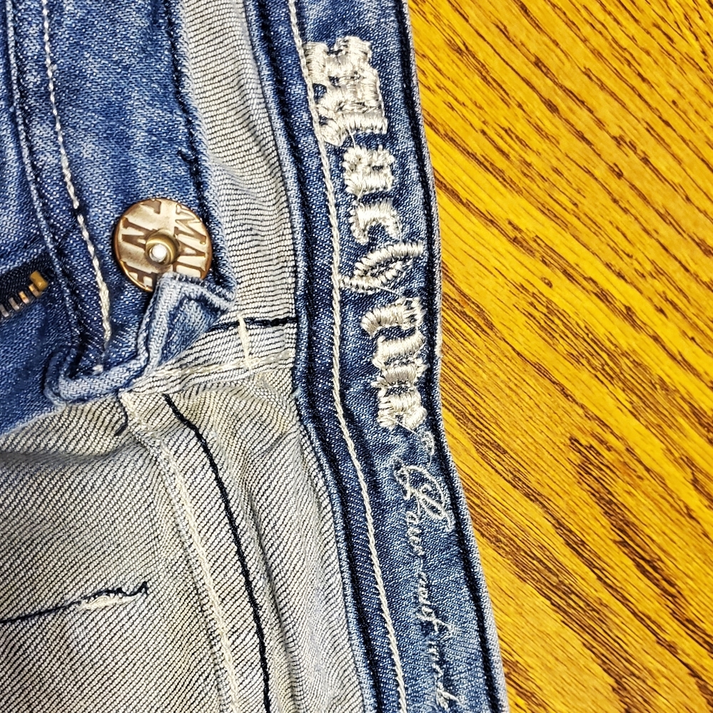 Machine Distressed Jeans Size 13 - Picture 5 of 13